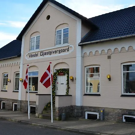 Penzion Vandel Hotel - Bed & Breakfast