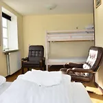 Vandel Hotel - Bed & Breakfast Мини-отель 2*